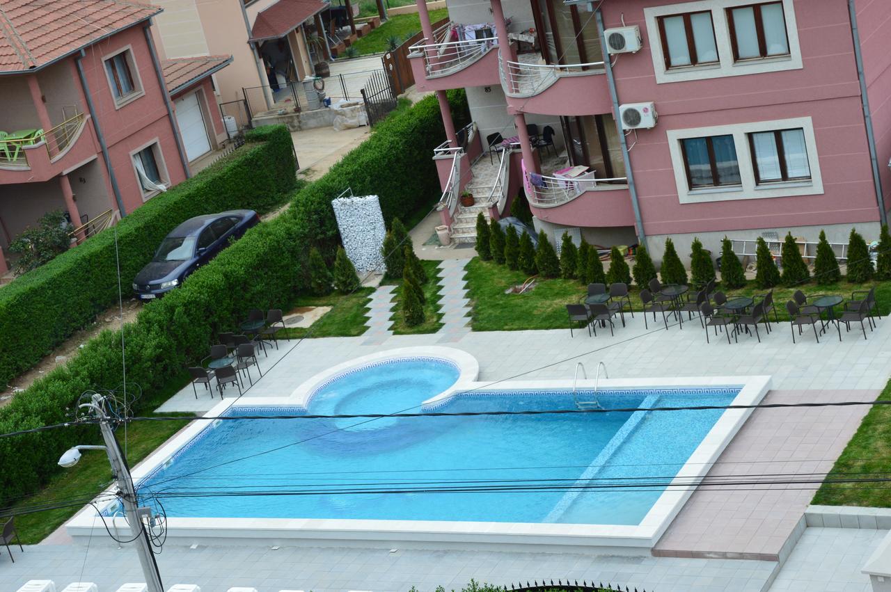 Poseidon Apartment Nis Bagian luar foto