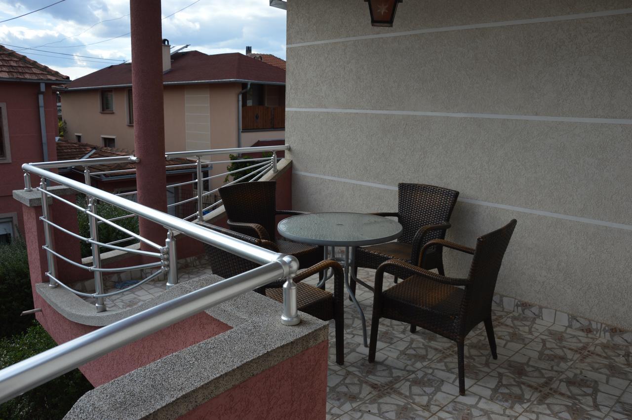 Poseidon Apartment Nis Bagian luar foto